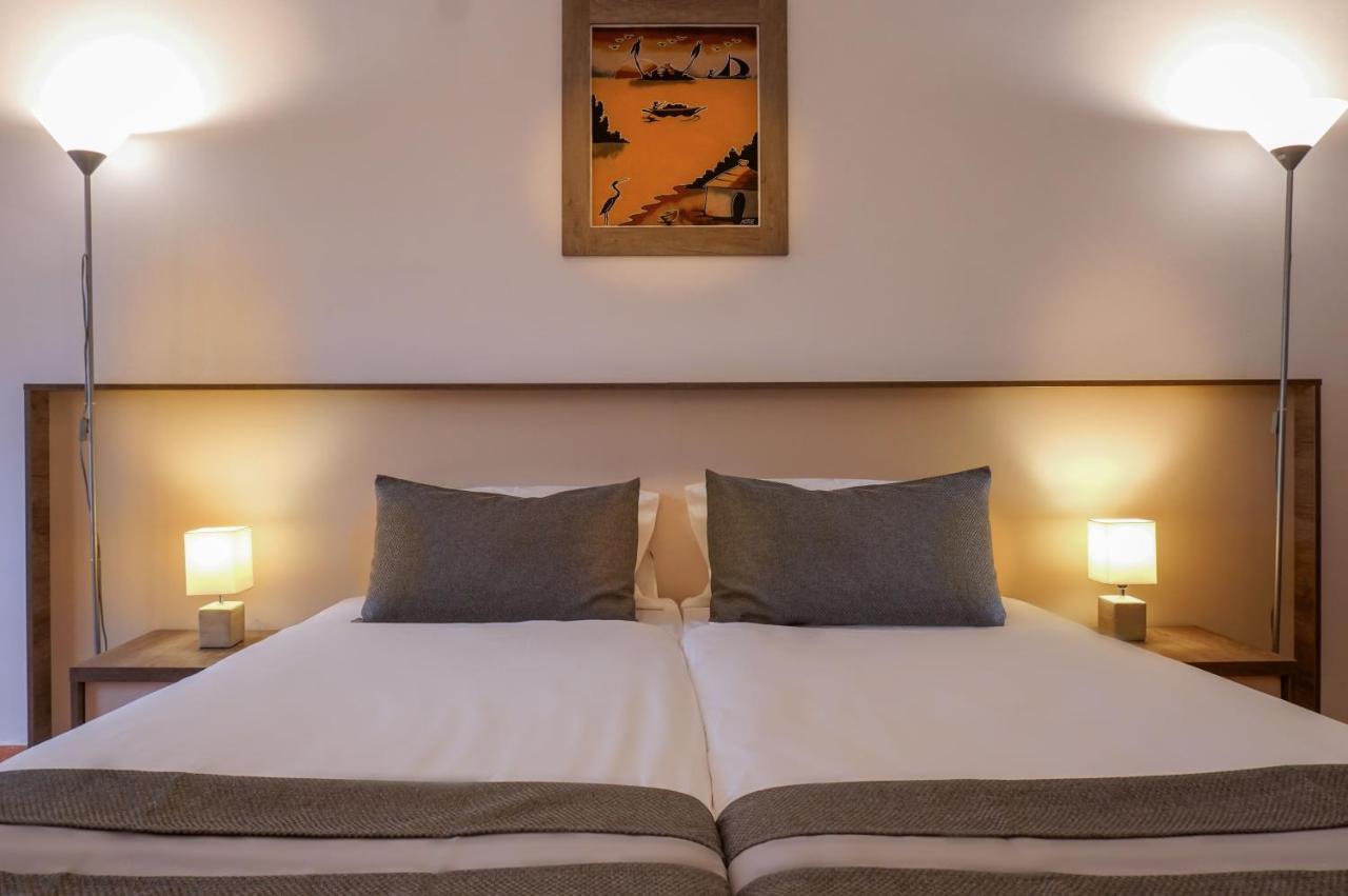 Sunbeach Hotel & Resort Bakau Екстериор снимка